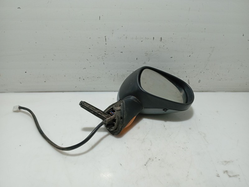 Recambio de retrovisor derecho para renault modus referencia OEM IAM 8200436383  