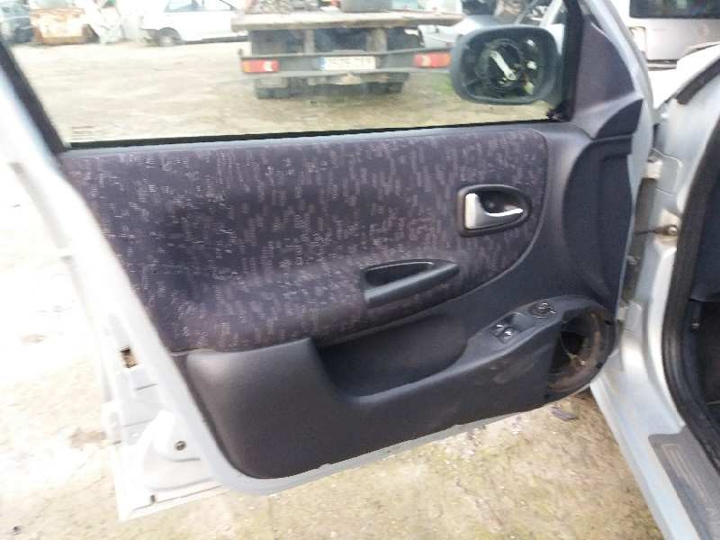 renault megane i fase 2 berlina (ba0) 1.9 dti diesel   |   0.99 - ... | 1999 | 80 cv / 59 kw del año 1999