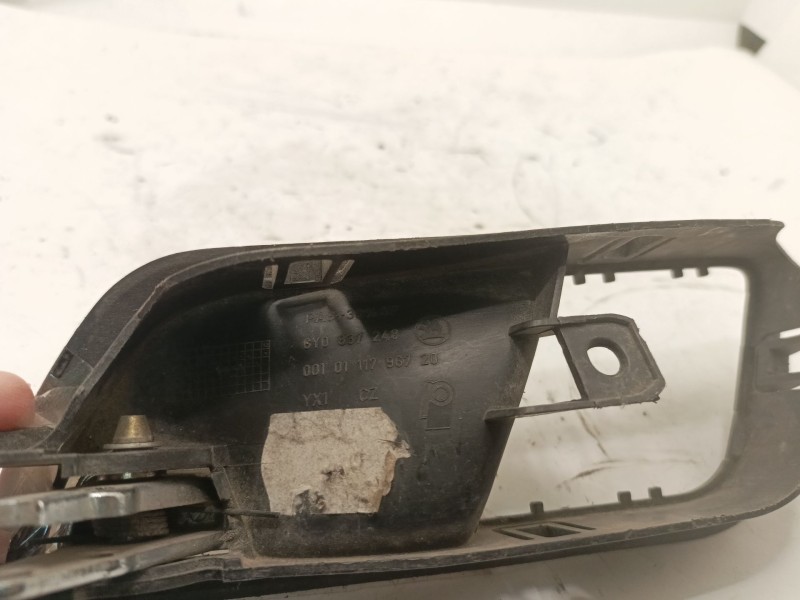 Recambio de maneta interior delantera derecha para skoda fabia (6y2/6y3) referencia OEM IAM 0010111796720 6Y0837248 