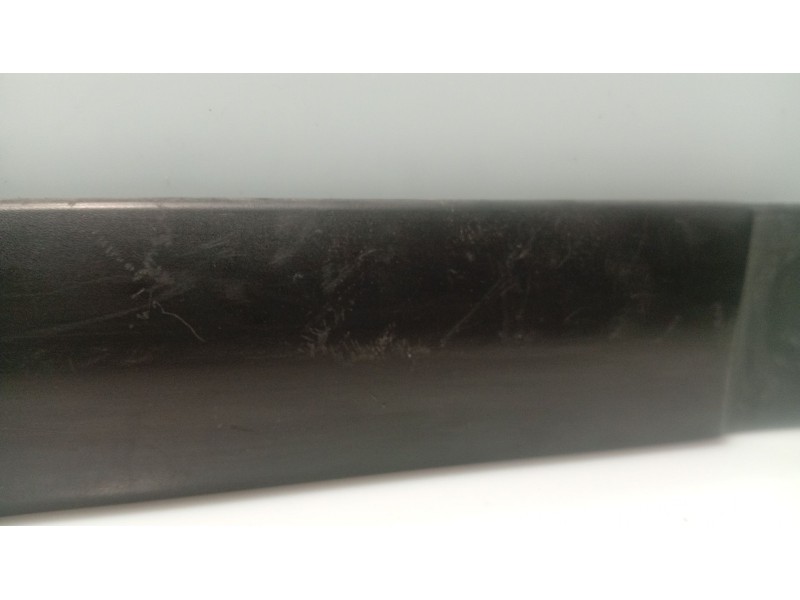 Recambio de moldura para nissan almera ii hatchback (n16) 2.2 di referencia OEM IAM 82871BM700  