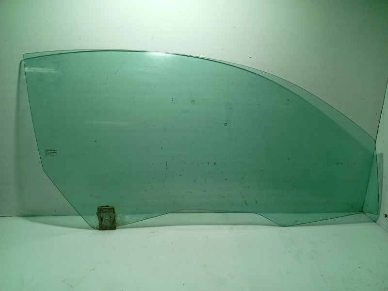 Recambio de luna delantera derecha para renault megane ii coupe/cabrio referencia OEM IAM 0  