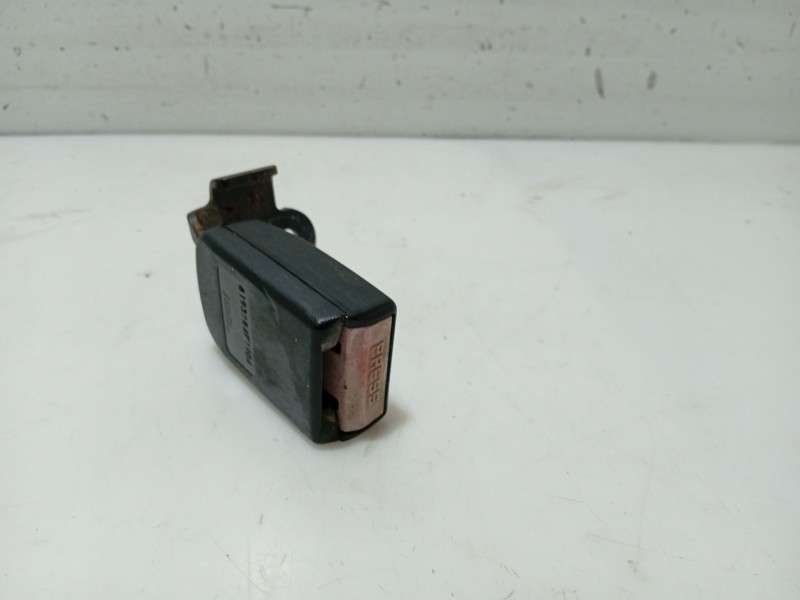 Recambio de anclaje cinturon trasero izquierdo para renault megane ii coupe/cabrio referencia OEM IAM   