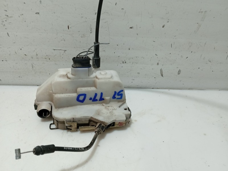 Recambio de cerradura puerta delantera derecha para renault megane ii coupe/cabrio referencia OEM IAM 0  