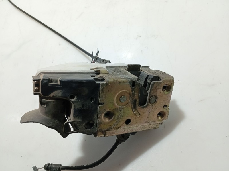 Recambio de cerradura puerta delantera izquierda para renault megane ii coupe/cabrio referencia OEM IAM 0  