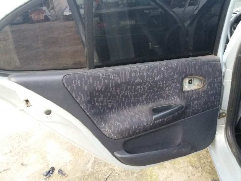 renault megane i fase 2 berlina (ba0) 1.9 dti diesel   |   0.99 - ... | 1999 | 80 cv / 59 kw del año 1999