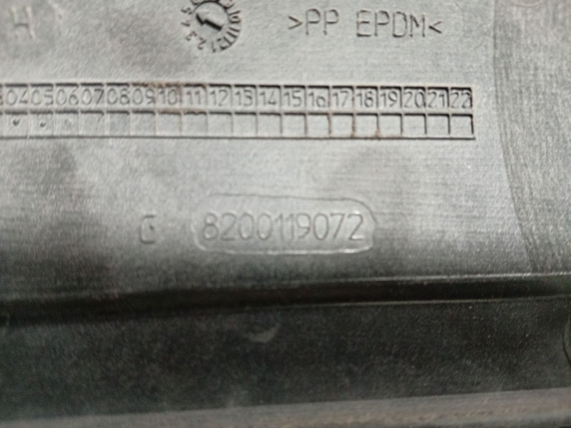 Recambio de moldura para renault megane ii coupe/cabrio referencia OEM IAM   