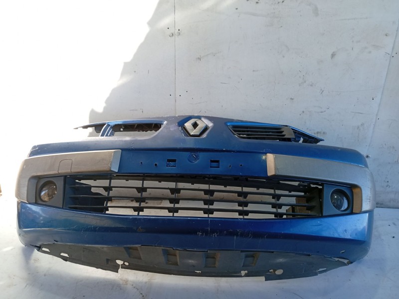 Recambio de paragolpes delantero para renault megane ii coupe/cabrio referencia OEM IAM 7701474484  