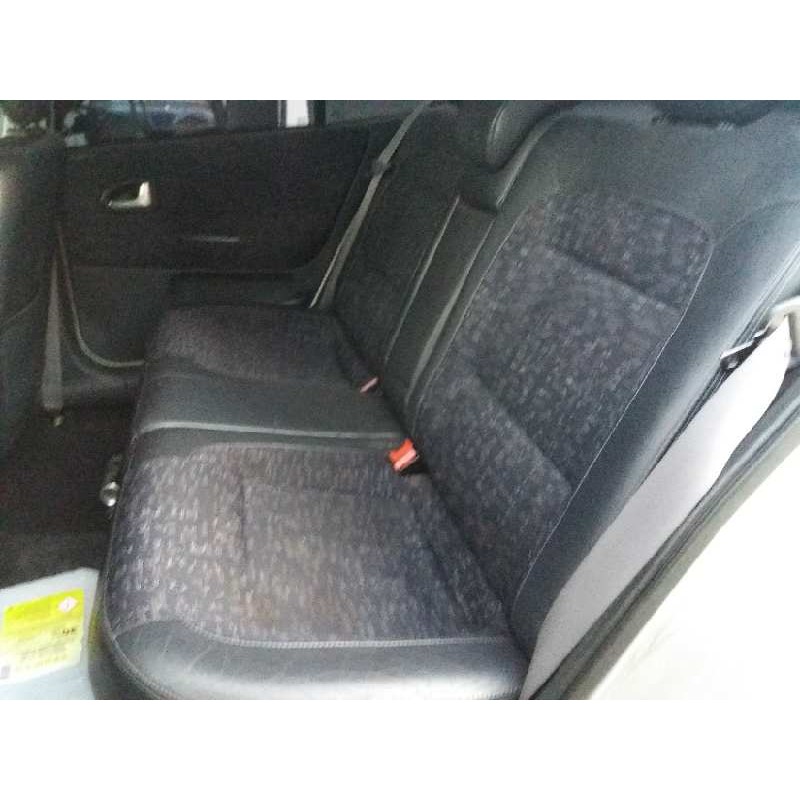 renault megane i fase 2 berlina (ba0) 1.9 dti diesel   |   0.99 - ... | 1999 | 80 cv / 59 kw del año 1999