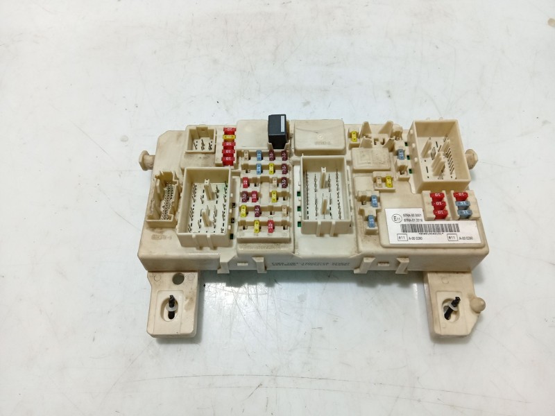 Recambio de caja reles / fusibles para ford focus c-max (dm2) 1.6 referencia OEM IAM   