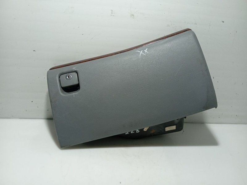 Recambio de guantera para peugeot 406 (8b) 2.0 16v referencia OEM IAM 8220V4  