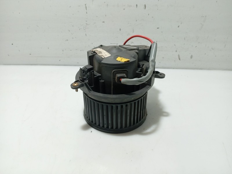 Recambio de ventilador calefaccion para peugeot 406 (8b) 2.0 16v referencia OEM IAM 644185  