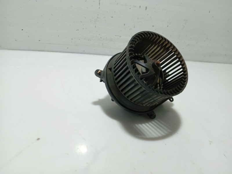 Recambio de ventilador calefaccion para peugeot 406 (8b) 2.0 16v referencia OEM IAM 644185  