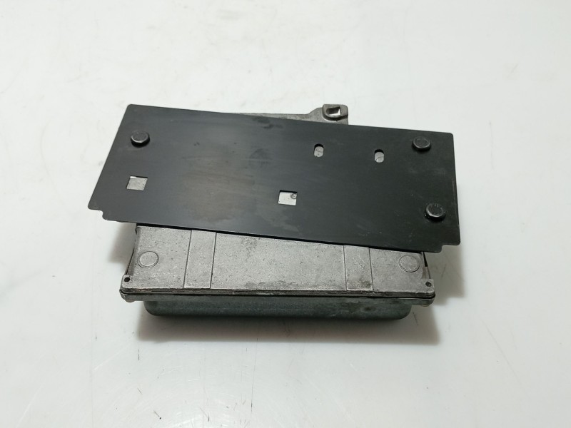 Recambio de centralita motor uce para peugeot 406 (8b) 2.0 16v referencia OEM IAM   