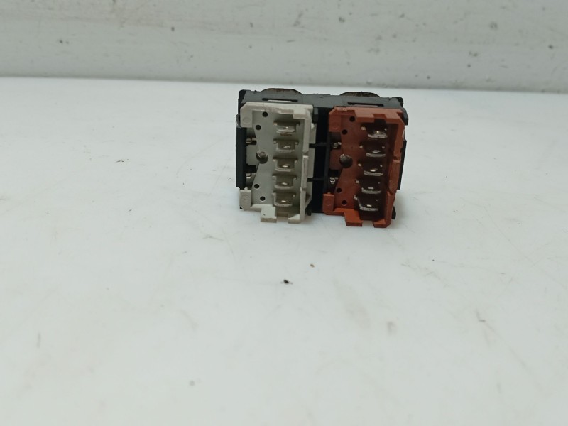 Recambio de mando elevalunas delantero izquierdo para peugeot 406 (8b) 2.0 16v referencia OEM IAM   