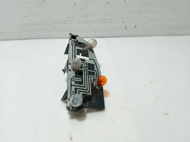 Recambio de portalamparas para peugeot 406 (8b) 2.0 16v referencia OEM IAM   