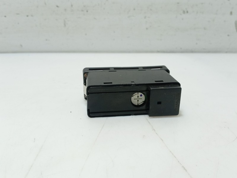 Recambio de warning para bmw 3 (e46) 320 d referencia OEM IAM 61318368920  