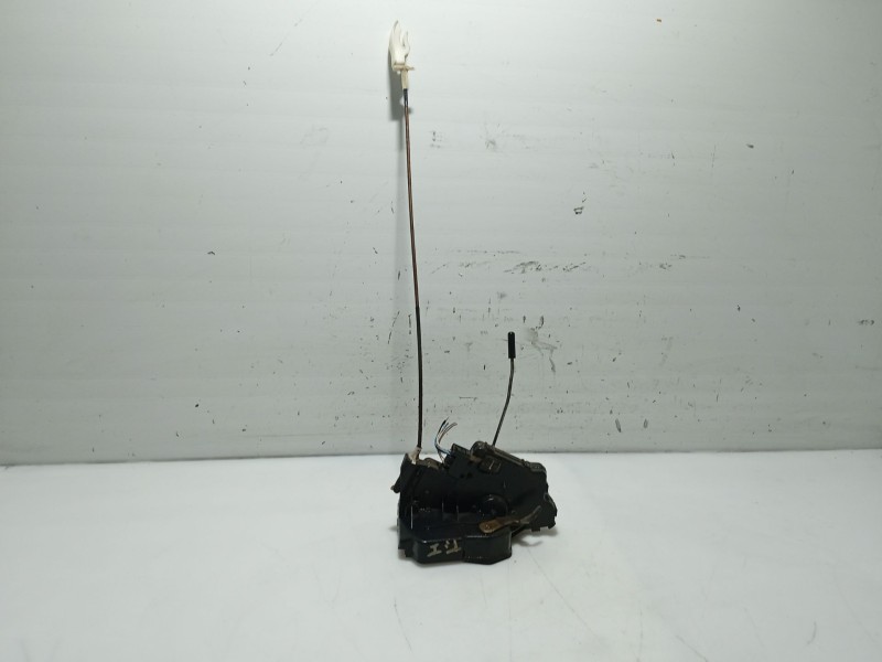 Recambio de cerradura puerta trasera izquierda para bmw 3 (e46) 320 d referencia OEM IAM   