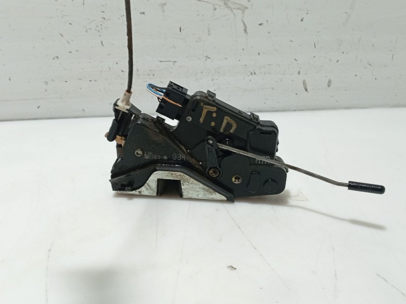 Recambio de cerradura puerta trasera derecha para bmw 3 (e46) 320 d referencia OEM IAM   