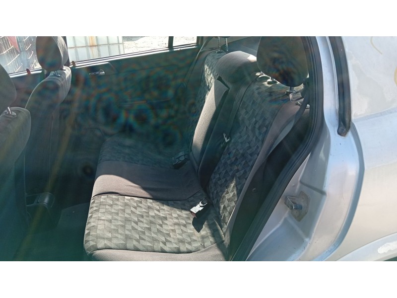 opel astra g sedán (t98) del año 1999