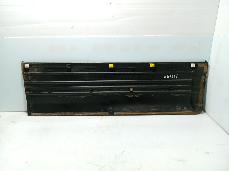 Recambio de moldura para ssangyong musso (fj) 2.9 td referencia OEM IAM   