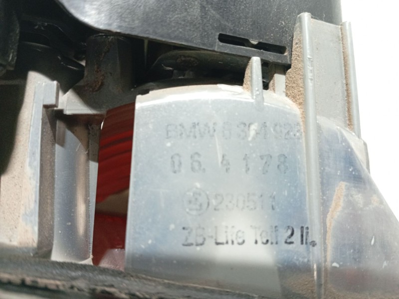 Recambio de piloto trasero izquierdo interior para bmw 3 (e46) 320 d referencia OEM IAM 63218364727  