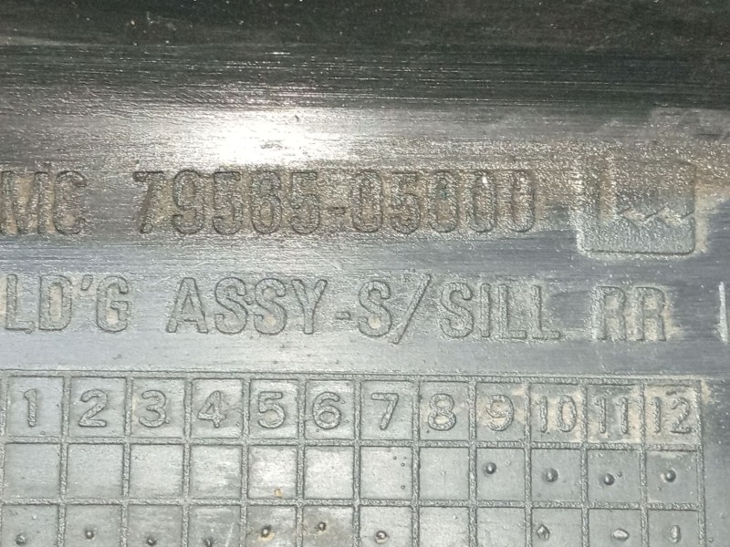 Recambio de moldura para ssangyong musso (fj) 2.9 td referencia OEM IAM   