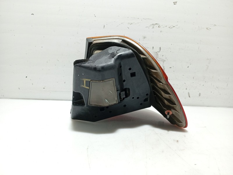 Recambio de piloto trasero izquierdo para bmw 3 (e46) 320 d referencia OEM IAM 63218364725  