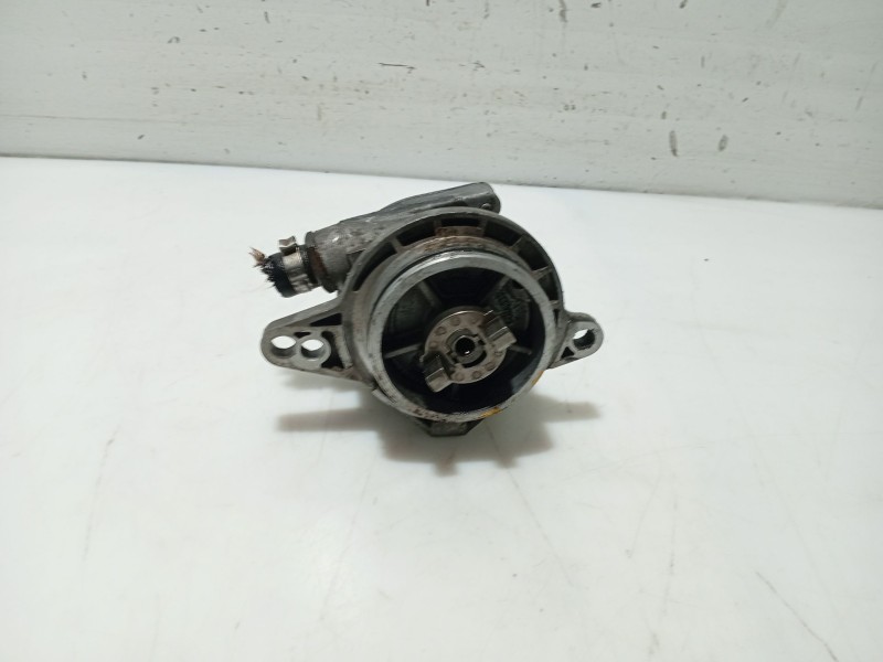 Recambio de depresor freno / bomba vacio para bmw 3 (e46) 320 d referencia OEM IAM 11667795142  