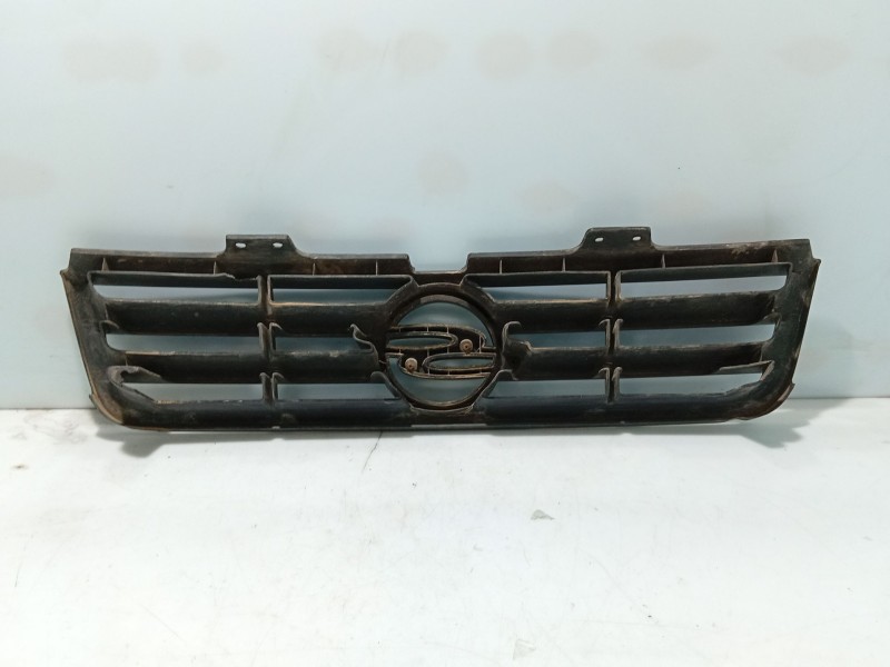 Recambio de moldura para ssangyong musso (fj) 2.9 td referencia OEM IAM   