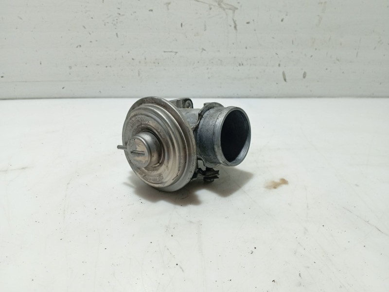Recambio de valvula egr para bmw 3 (e46) 320 d referencia OEM IAM   