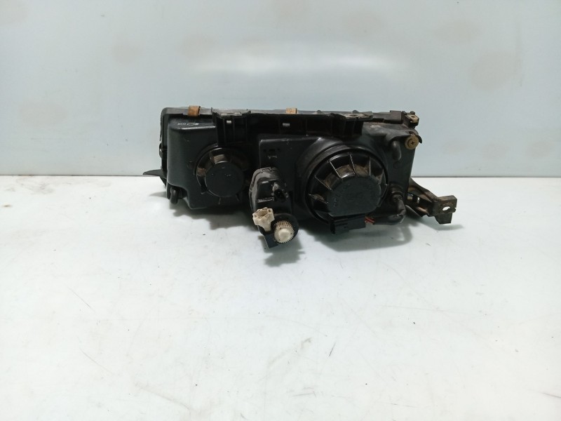 Recambio de faro derecho para ssangyong musso (fj) 2.9 td referencia OEM IAM   