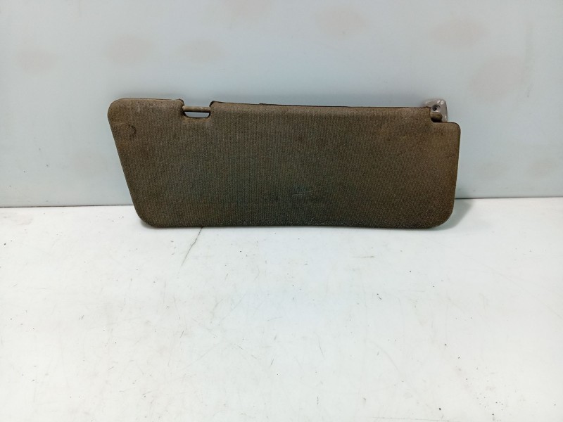 Recambio de parasol izquierdo para ssangyong musso (fj) 2.9 td referencia OEM IAM   