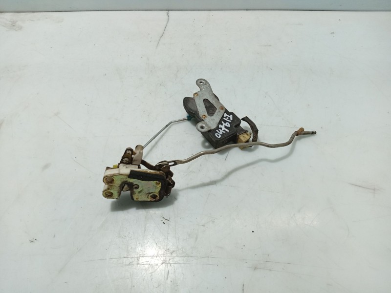 Recambio de cerradura puerta delantera izquierda para ssangyong musso (fj) 2.9 td referencia OEM IAM   