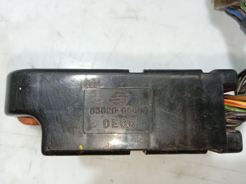 Recambio de mando elevalunas delantero izquierdo para ssangyong musso (fj) 2.9 td referencia OEM IAM   