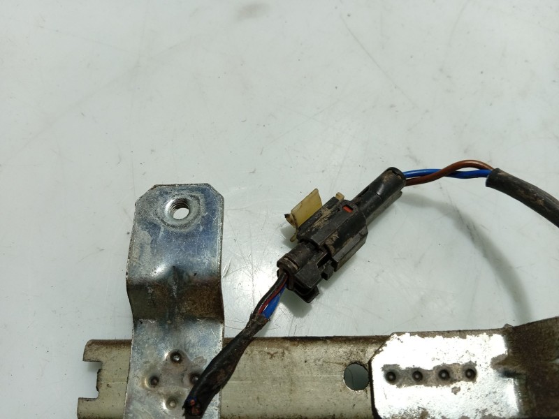 Recambio de elevalunas trasero izquierdo para ssangyong musso (fj) 2.9 td referencia OEM IAM   