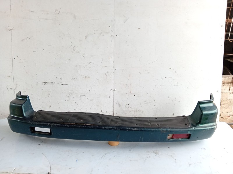 Recambio de paragolpes trasero para ssangyong musso (fj) 2.9 td referencia OEM IAM   