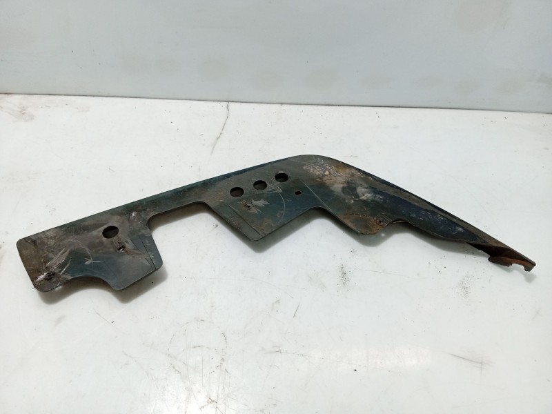 Recambio de moldura para ssangyong musso (fj) 2.9 td referencia OEM IAM X7943905000  