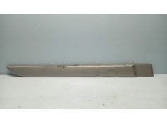 Recambio de moldura para renault megane ii station wagon (km0/1_) 1.9 dci referencia OEM IAM 8200648672  