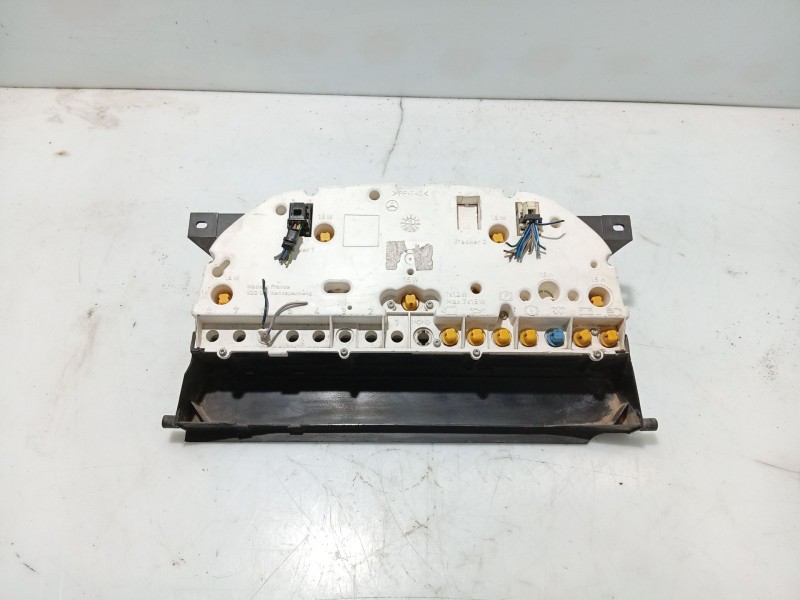 Recambio de cuadro instrumentos para mercedes-benz sprinter (w901,w903) combi referencia OEM IAM   