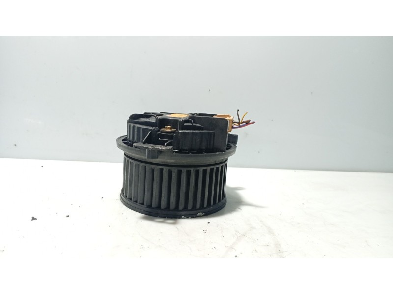 Recambio de ventilador calefaccion para audi a4 b6 (8e2) 2.0 referencia OEM IAM 8E1820021B  