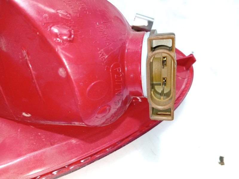 Recambio de piloto trasero izquierdo para chrysler pt cruiser (pt) 2.0 16v cat referencia OEM IAM   