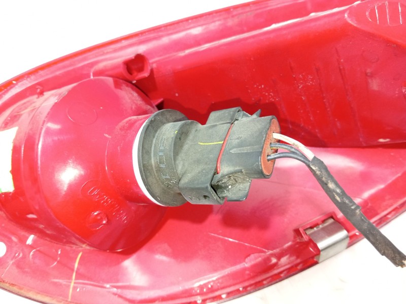 Recambio de piloto trasero izquierdo para chrysler pt cruiser (pt) 2.0 16v cat referencia OEM IAM   