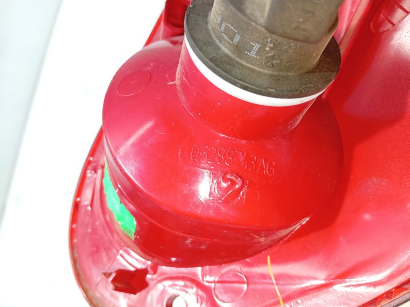 Recambio de piloto trasero izquierdo para chrysler pt cruiser (pt) 2.0 16v cat referencia OEM IAM   