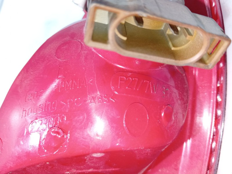 Recambio de piloto trasero izquierdo para chrysler pt cruiser (pt) 2.0 16v cat referencia OEM IAM   