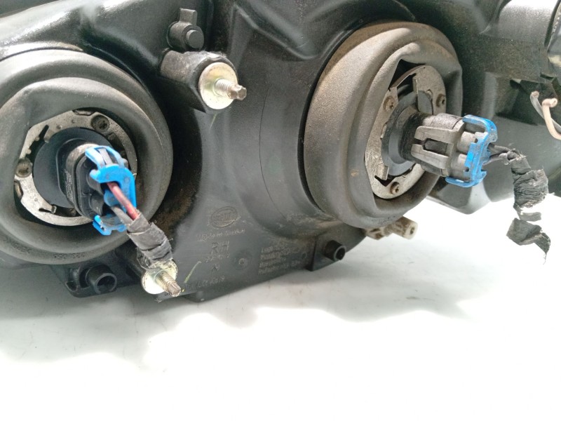 Recambio de faro derecho para chrysler pt cruiser (pt) 2.0 16v cat referencia OEM IAM   