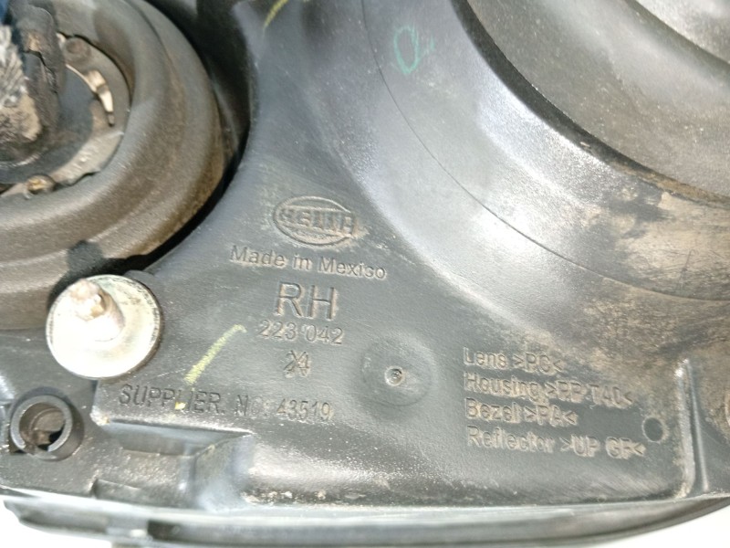 Recambio de faro derecho para chrysler pt cruiser (pt) 2.0 16v cat referencia OEM IAM   