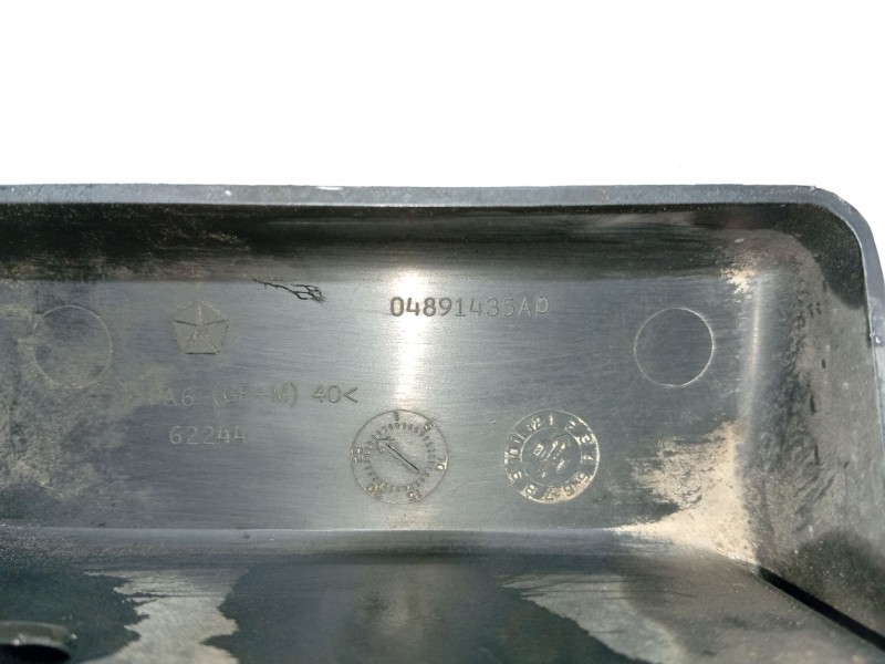 Recambio de tapa motor para chrysler pt cruiser (pt) 2.0 16v cat referencia OEM IAM   