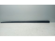 Recambio de moldura para fiat punto (188_) 1.2 60 (188.030, .050, .130, .150, .230, .250) referencia OEM IAM 5452PDD  