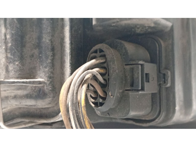 Recambio de faro izquierdo para seat toledo ii (1m2) 1.9 tdi referencia OEM IAM 1M1941015  