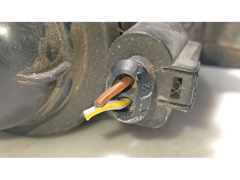 Recambio de faro antiniebla izquierdo para seat toledo ii (1m2) 1.9 tdi referencia OEM IAM 1M0941701B  